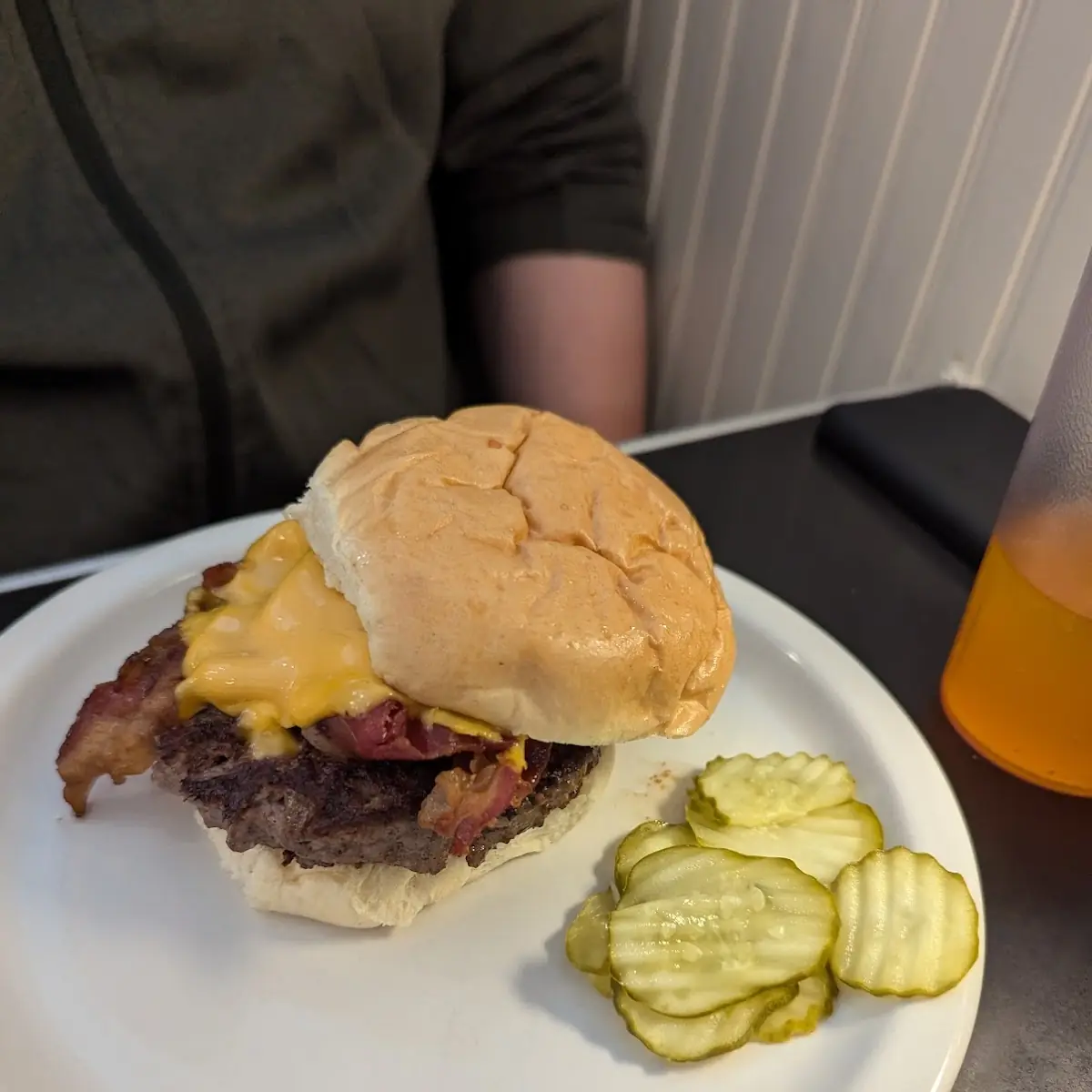 Bacon Cheeseburger