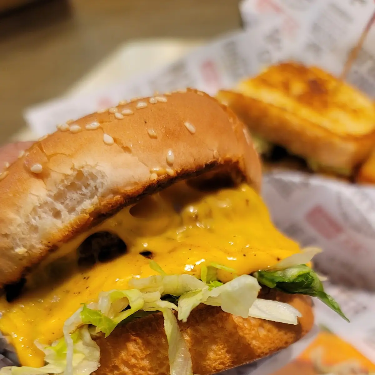 Double Cheeseburger