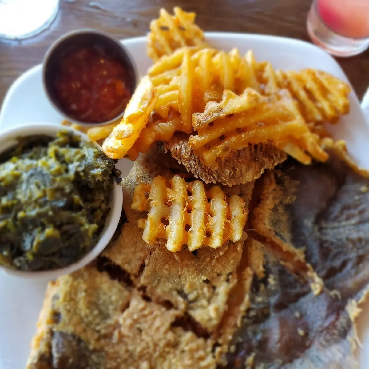 Fiddler's Fish with Seasoned Waffle Fries
