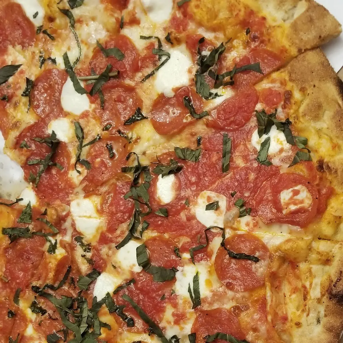 Pizza Basil Pepperoni Pizza