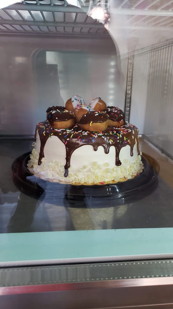 Donut Cake