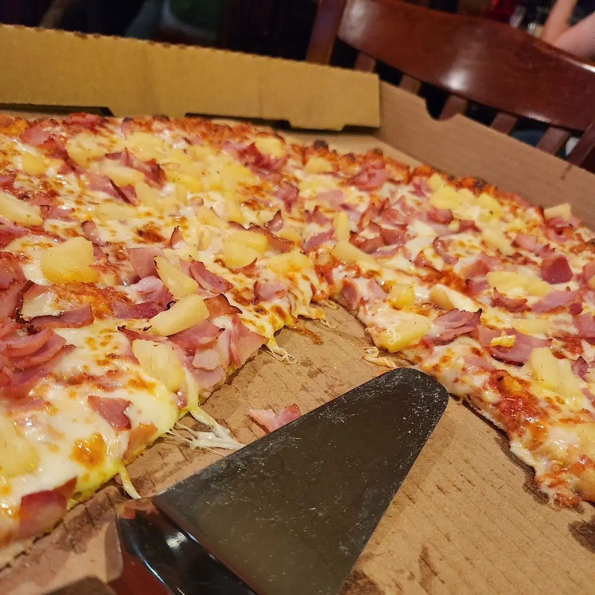 Hawaiian Pizza