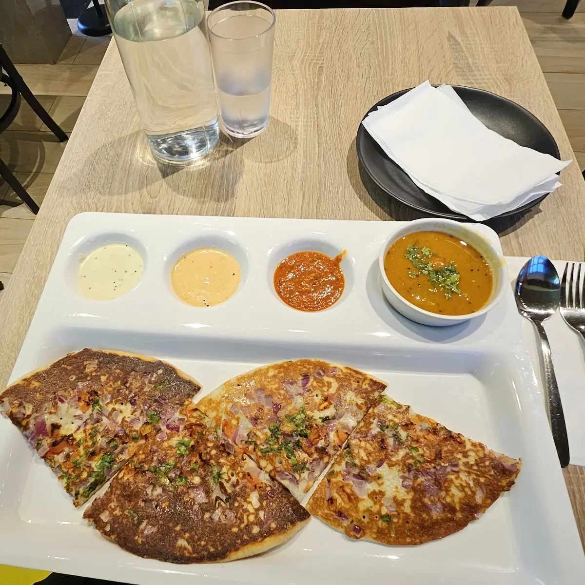 Tomato Onion Uttapam