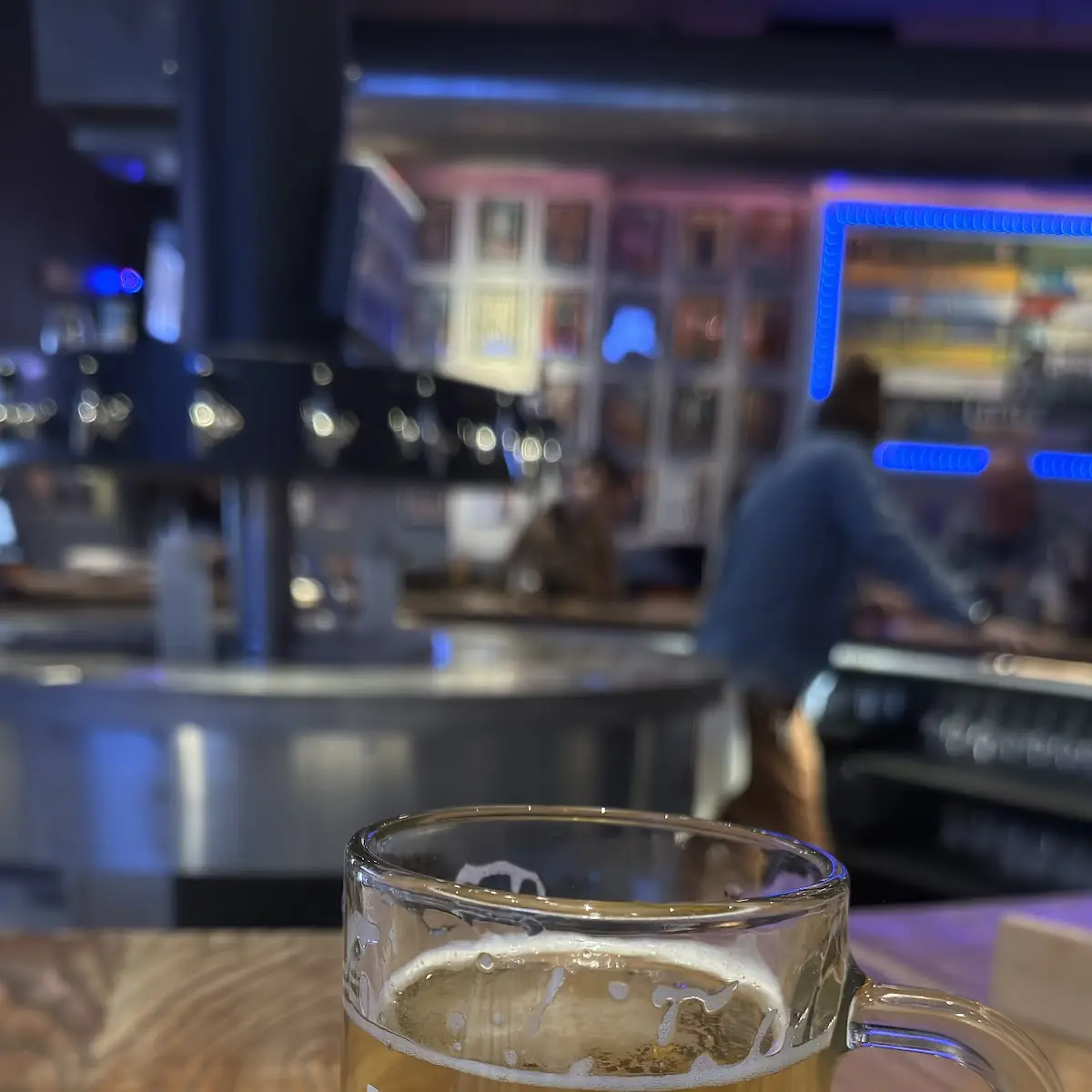 Craft Beer in Branded Glass