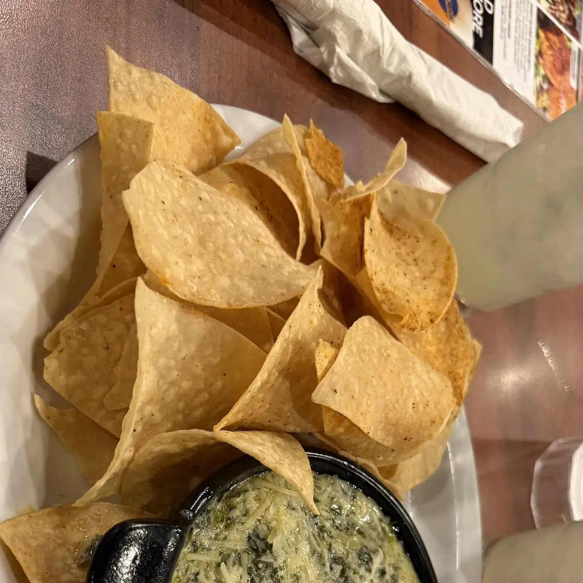 Cheddar Queso & Chips