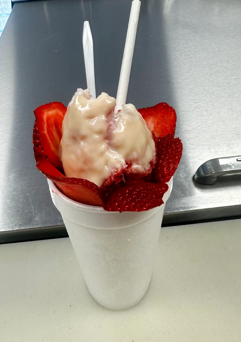 Strawberry Sundae