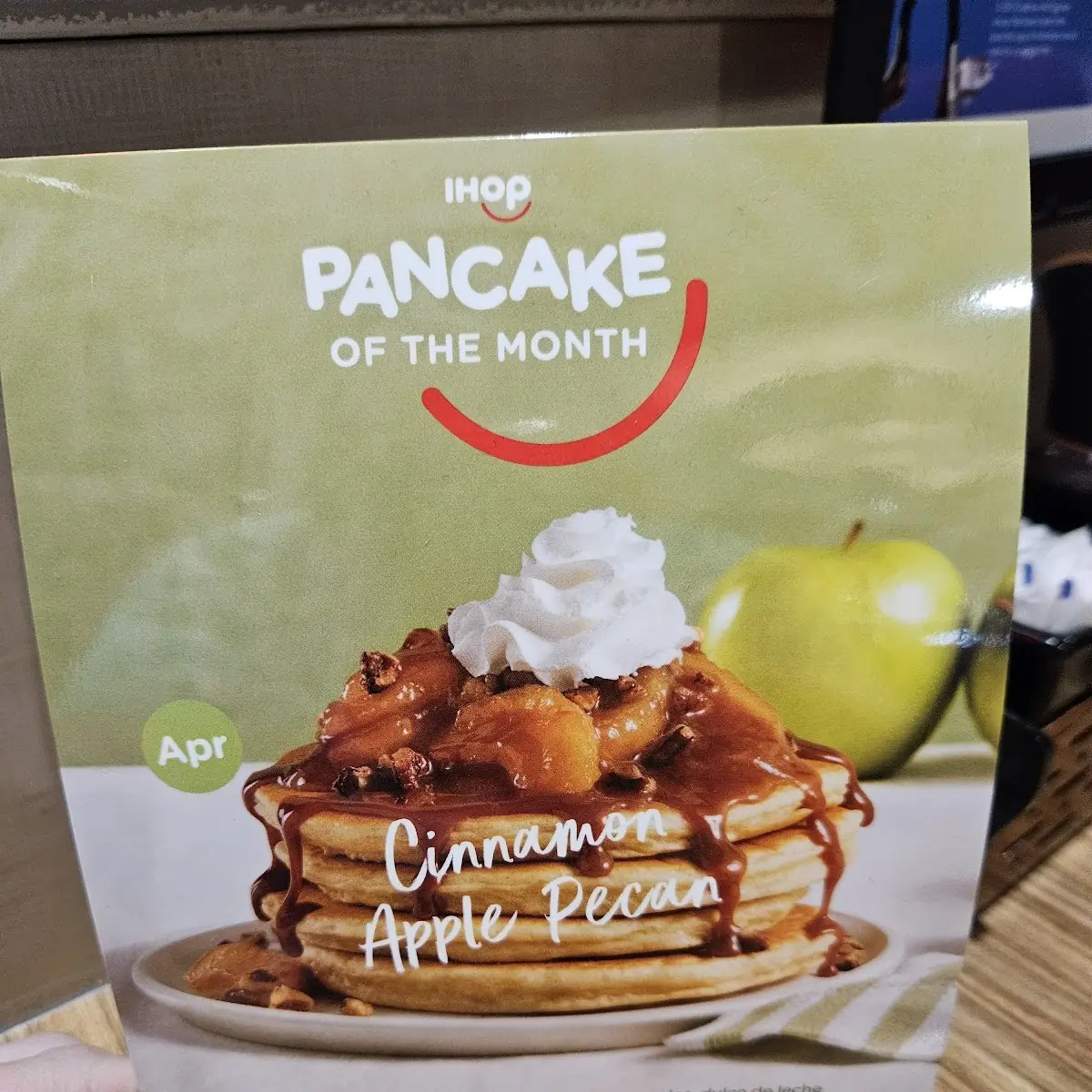 Cinnamon Apple Pecan Pancakes