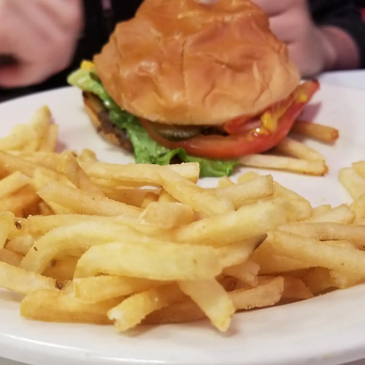 Bacon Cheeseburger with Fries