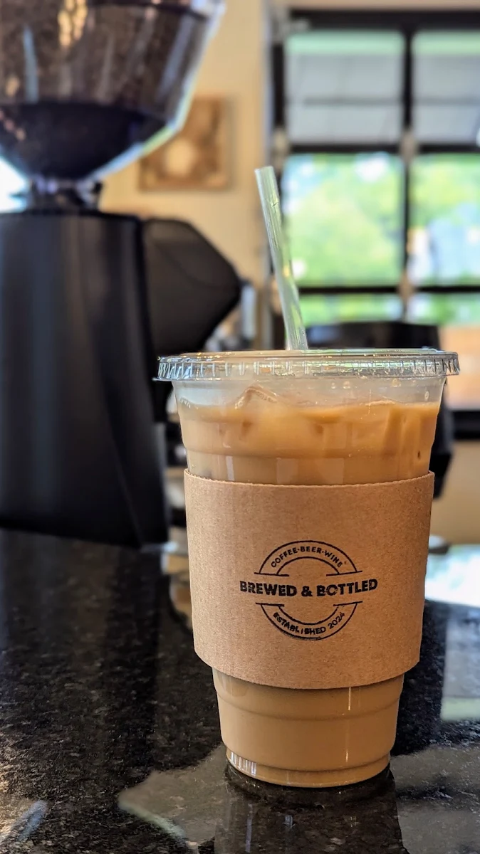 Iced Vanilla Latte