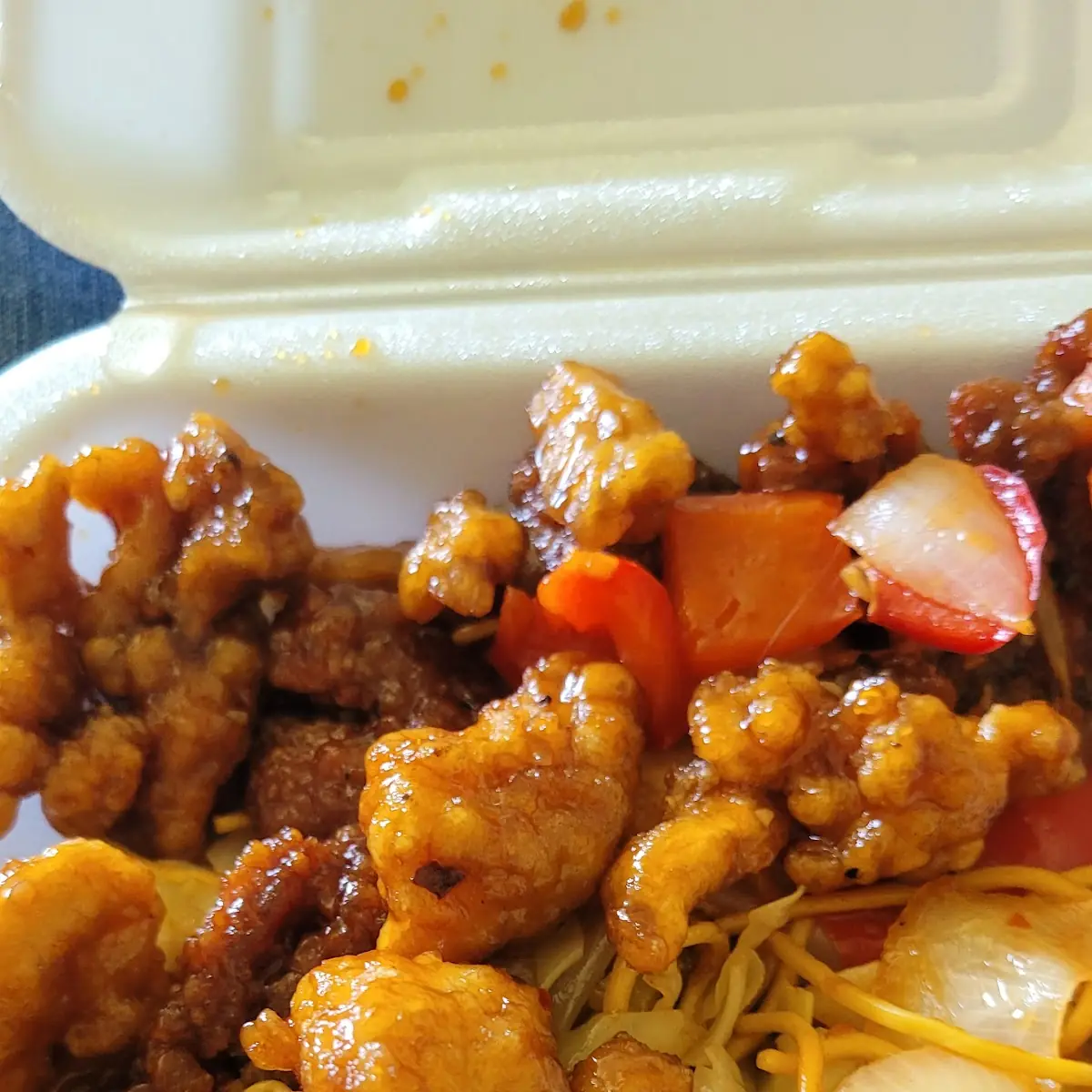 Orange Chicken Chow Mein