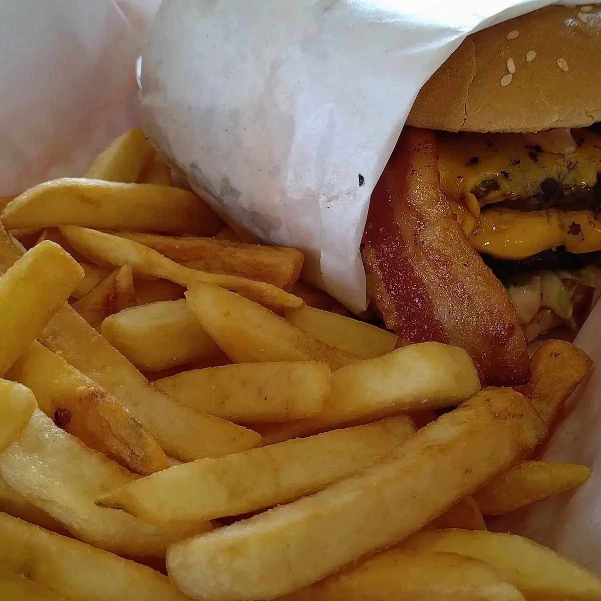 1 2 lb Double Bacon Cheeseburger