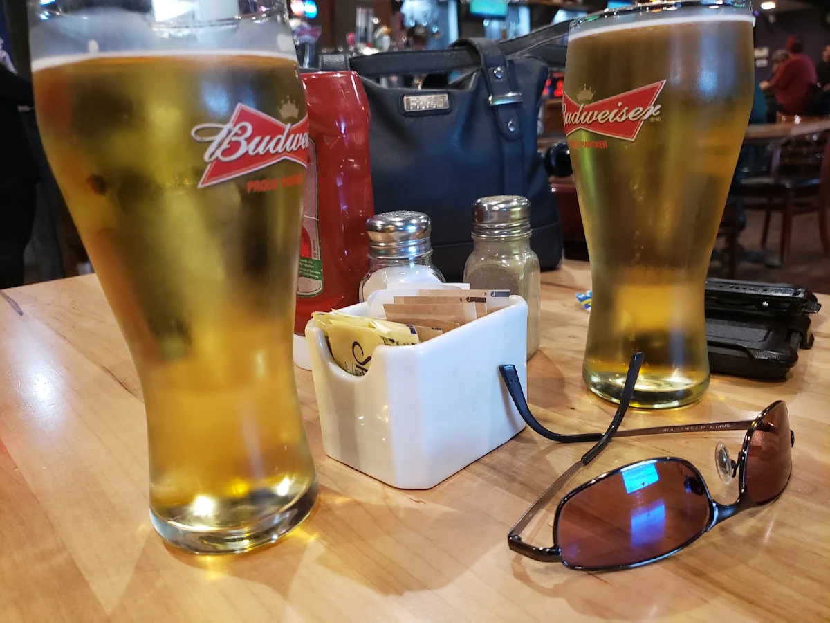 Beer, The Office Pub & Grill