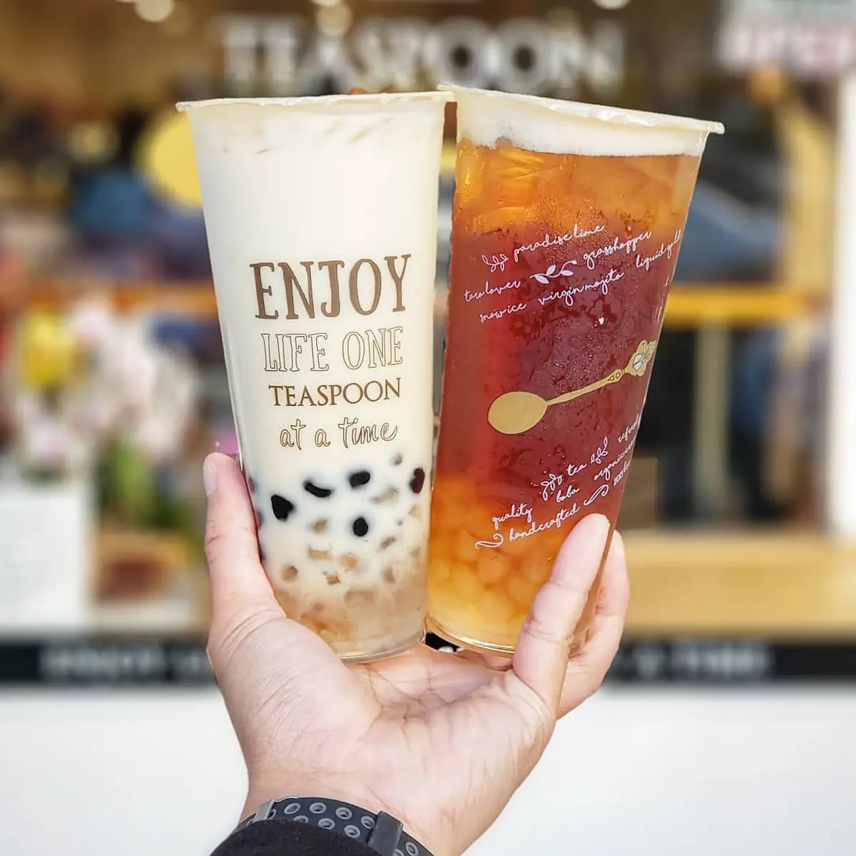 Jasmine Milk Tea and Oolong Tea