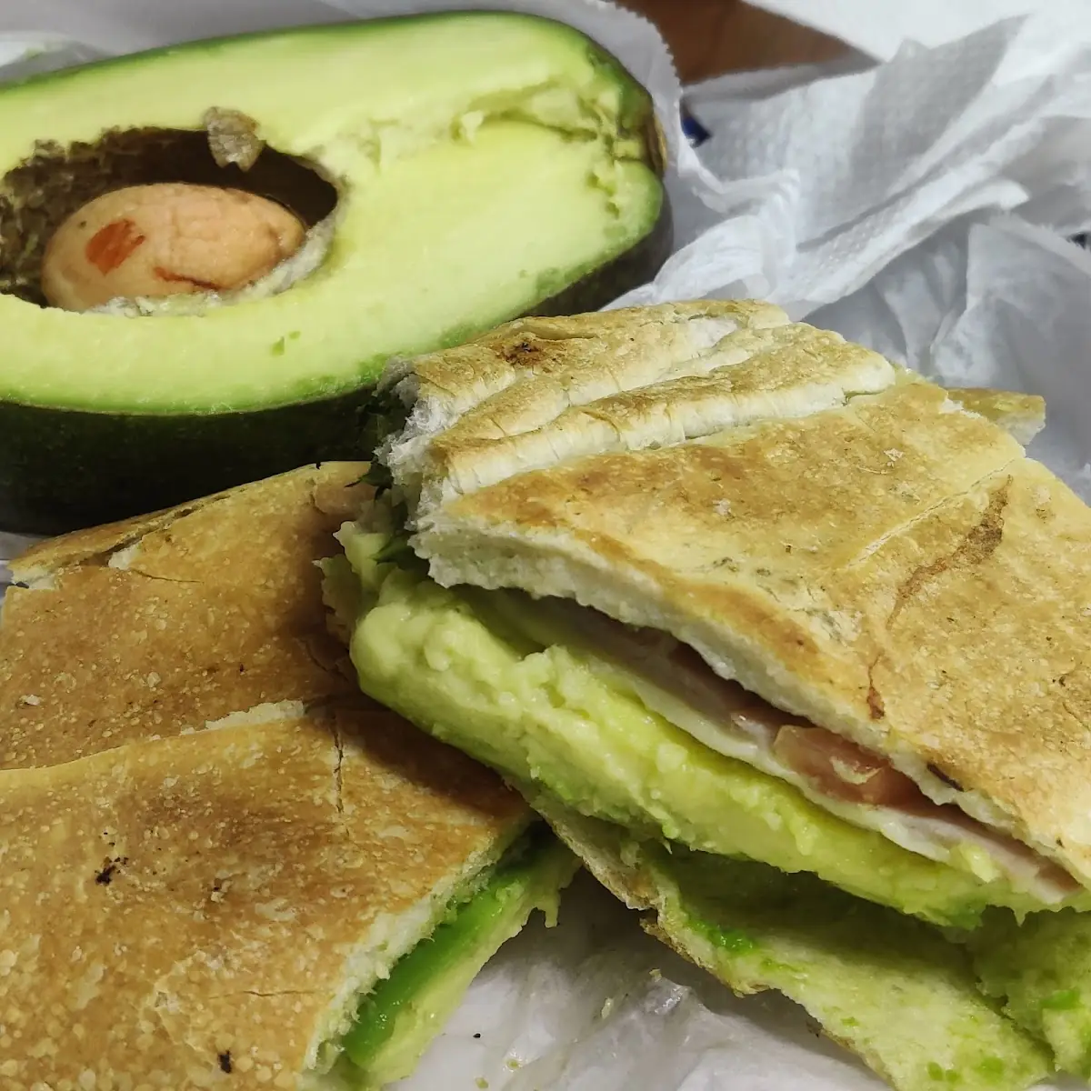 Sándwich De Aguacate