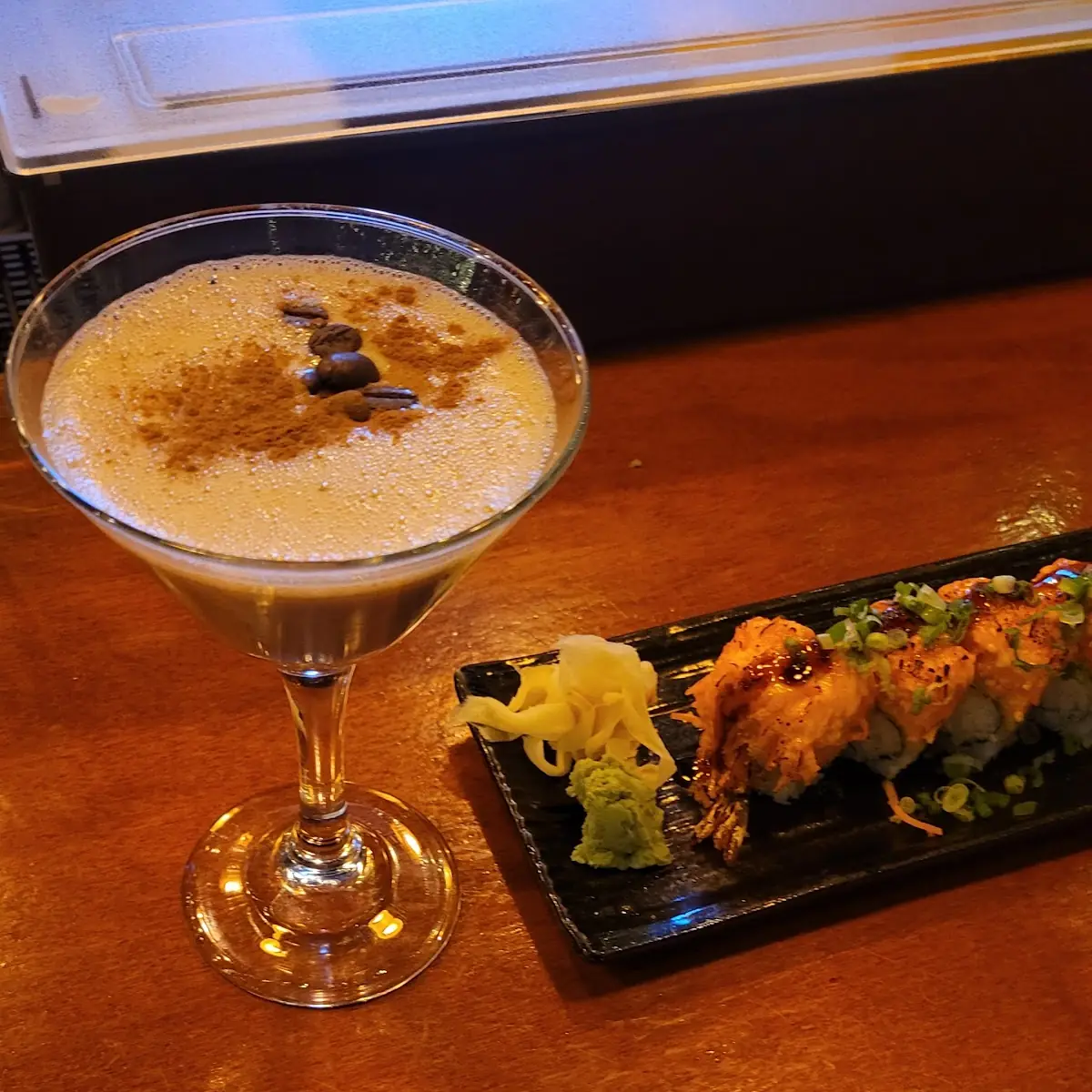 Eel w/ Egg Roll