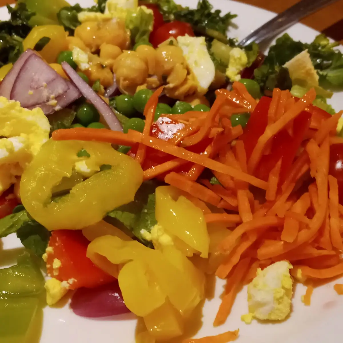 Fresh Salad Bar