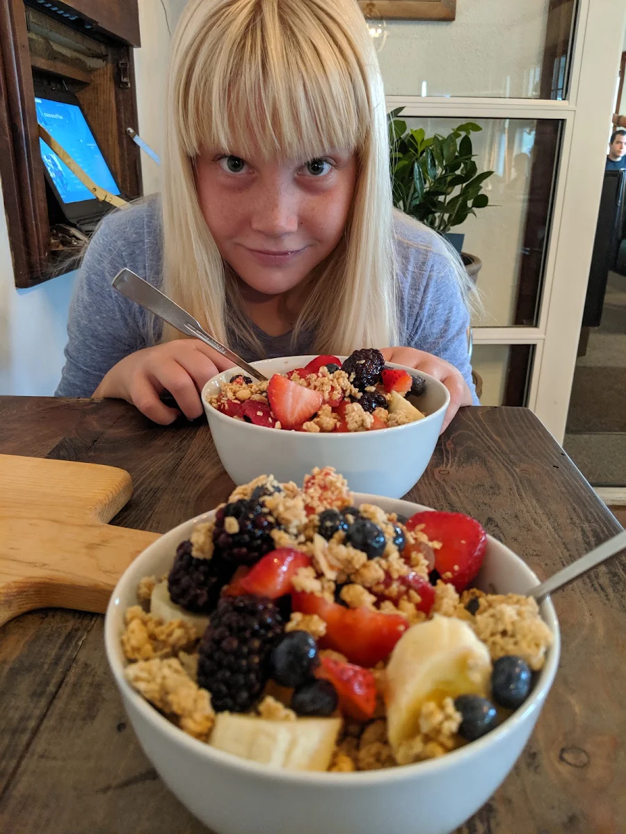 Organic Yogurt Bowl