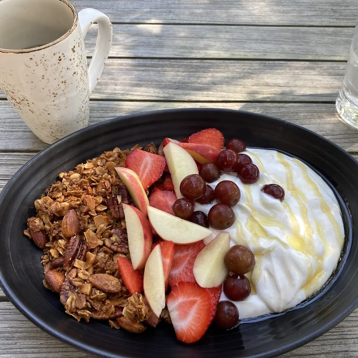 Greek Yogurt & Granola