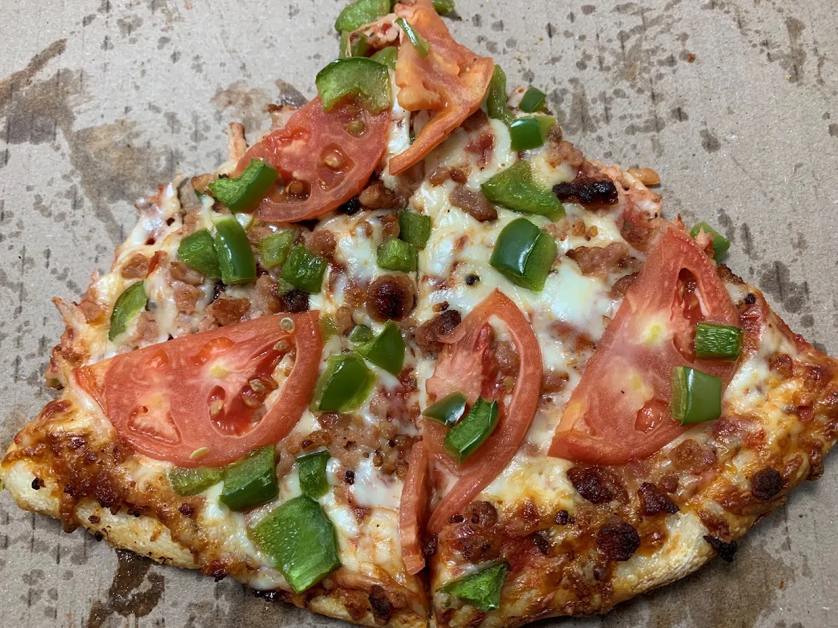 Highlights, BELMONT Country Pizza