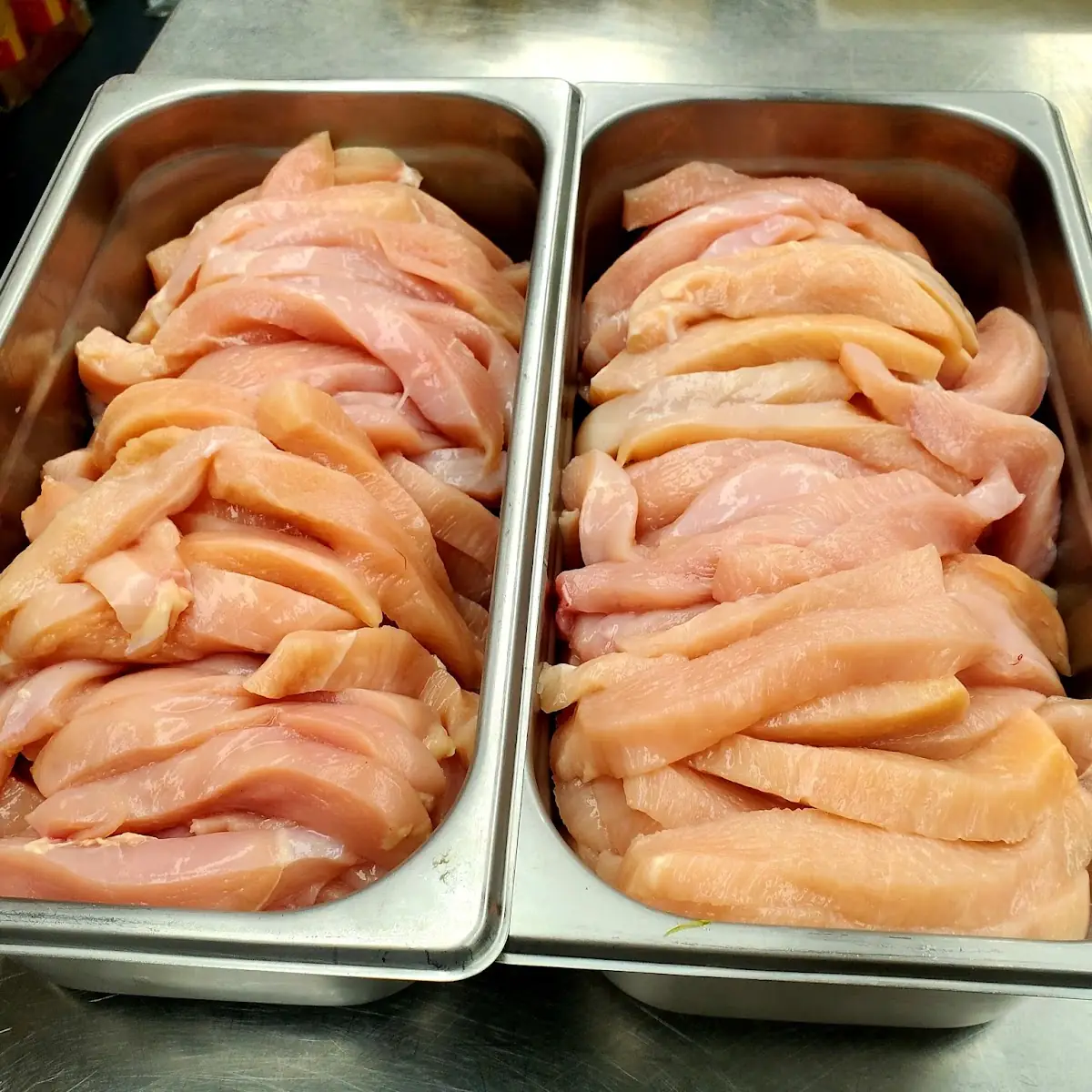 Hand Cut Pollo