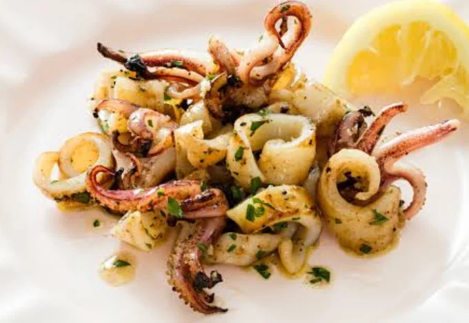 Calamari, Divini Restaurant & Cafe