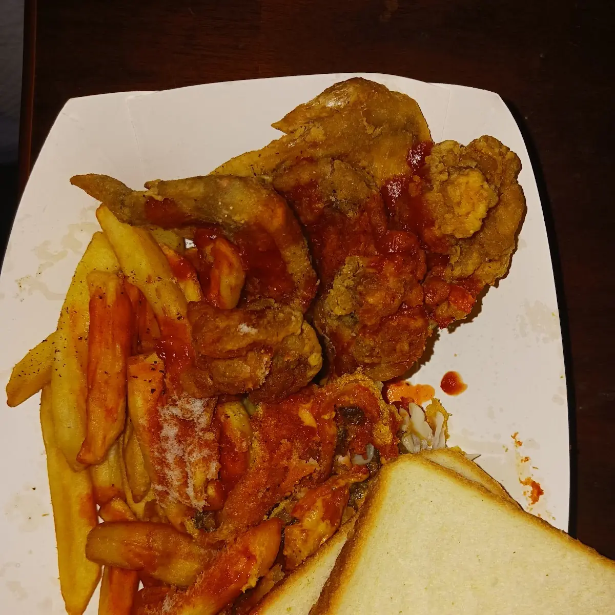 3 Wing and Two Piece Fish Sandwich Combo