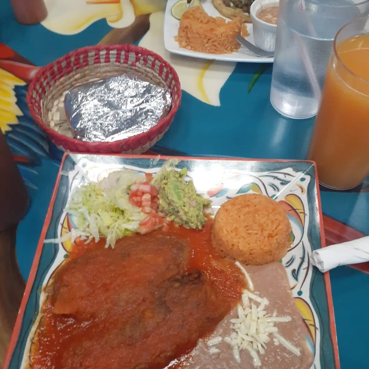 Enchiladas De Pollo En Salsa Verde