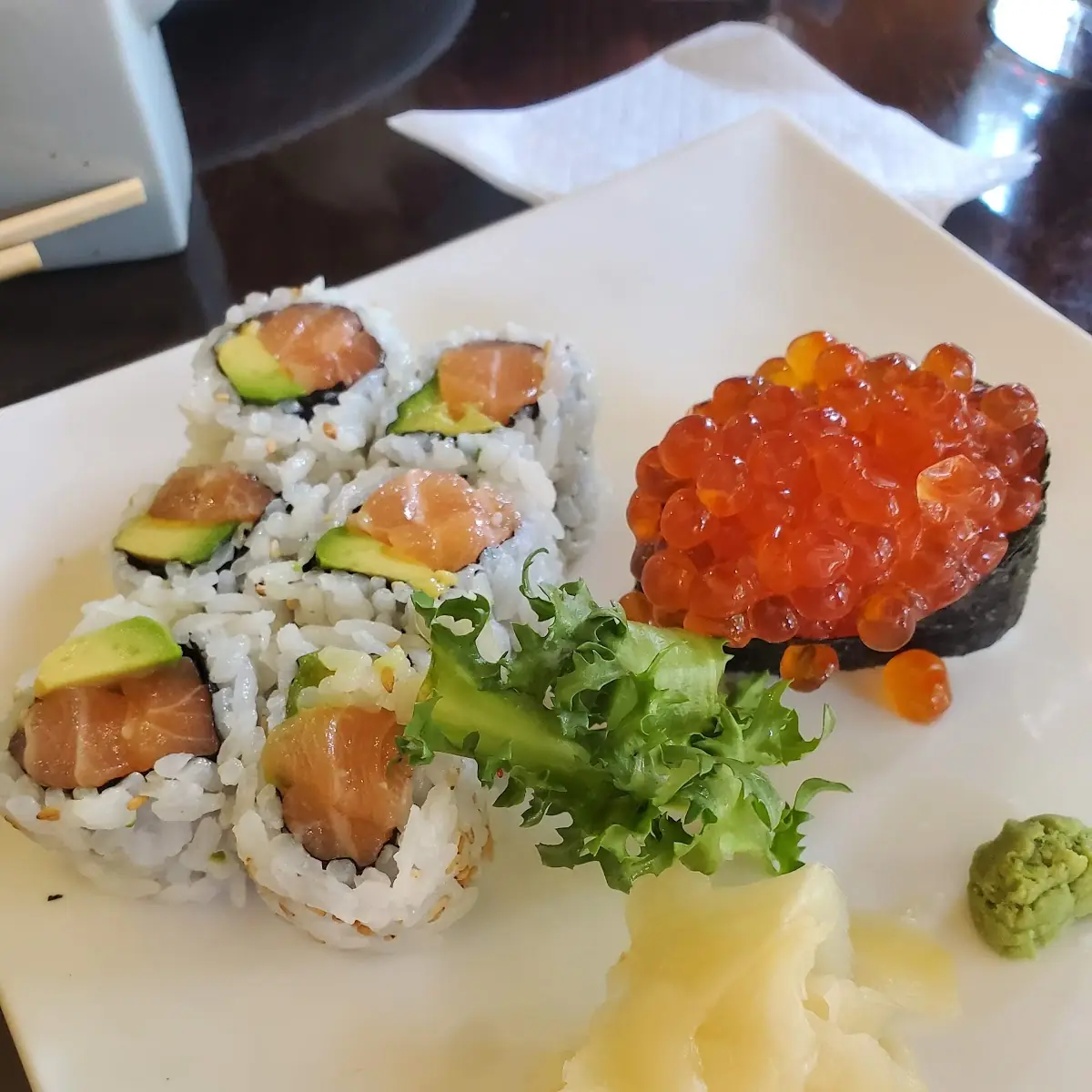 Salmon Avocado Roll & Ikura Sushi