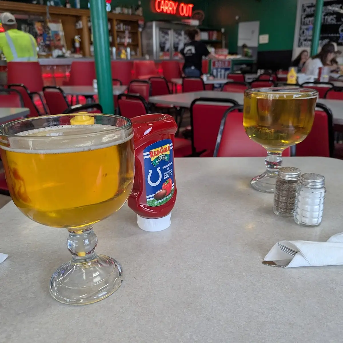 Schooner of Bud Light