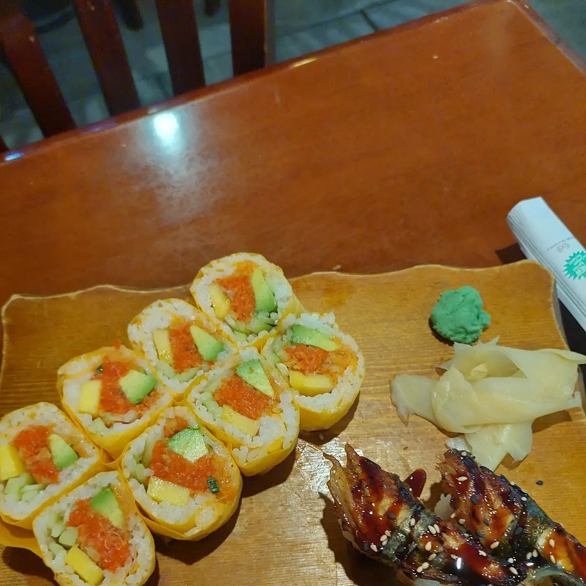 Eel Sushi Spicy Tuna & Salmon Roll