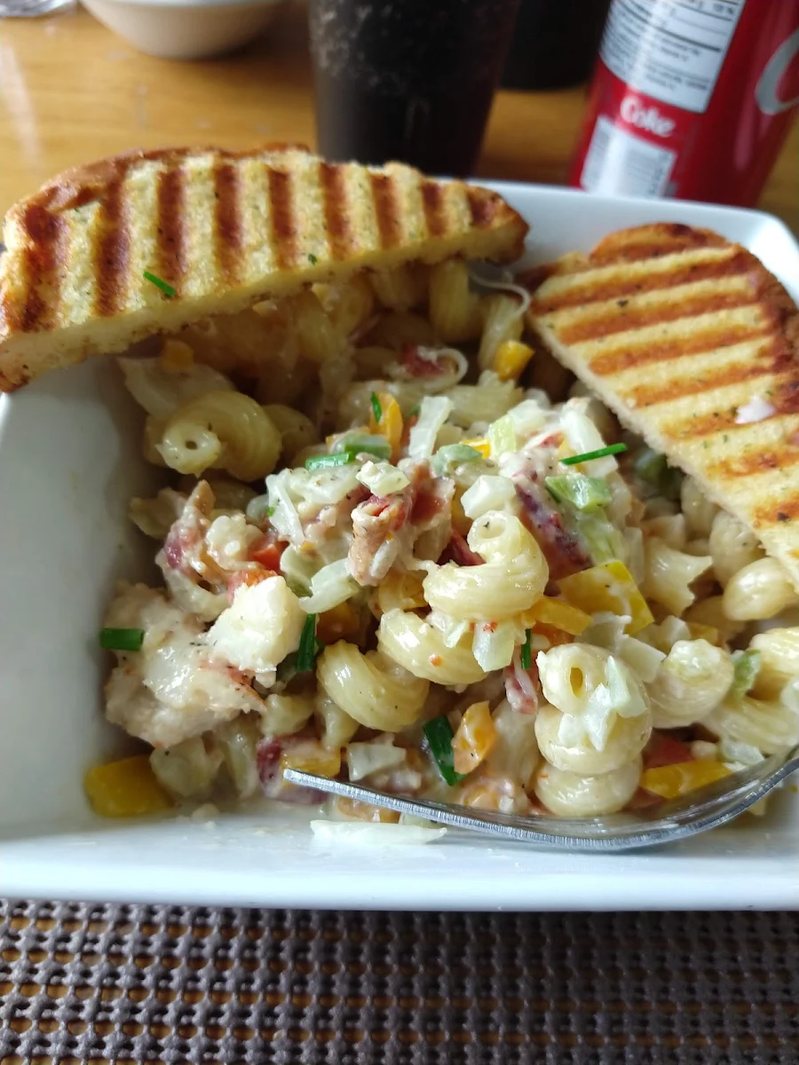 Lobster Mac and Cheese