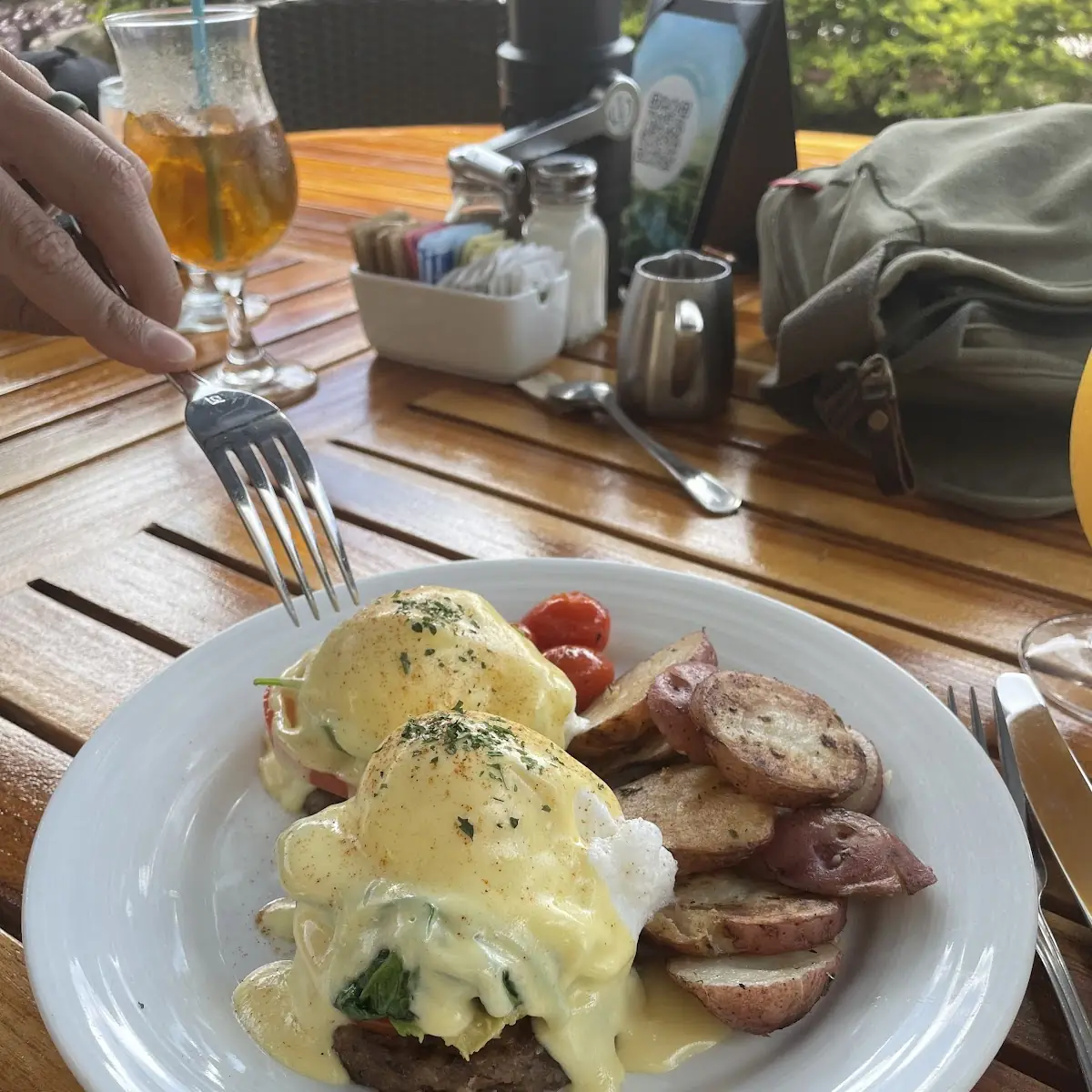 Eggs Benedict