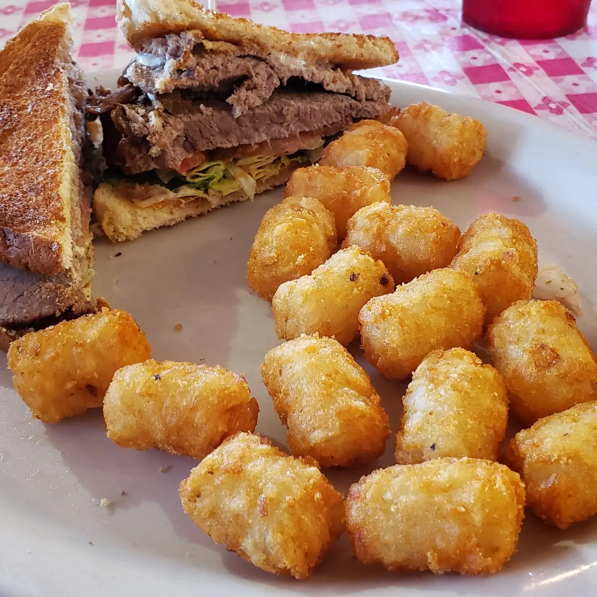 Roast Beef Sandwich with Tots