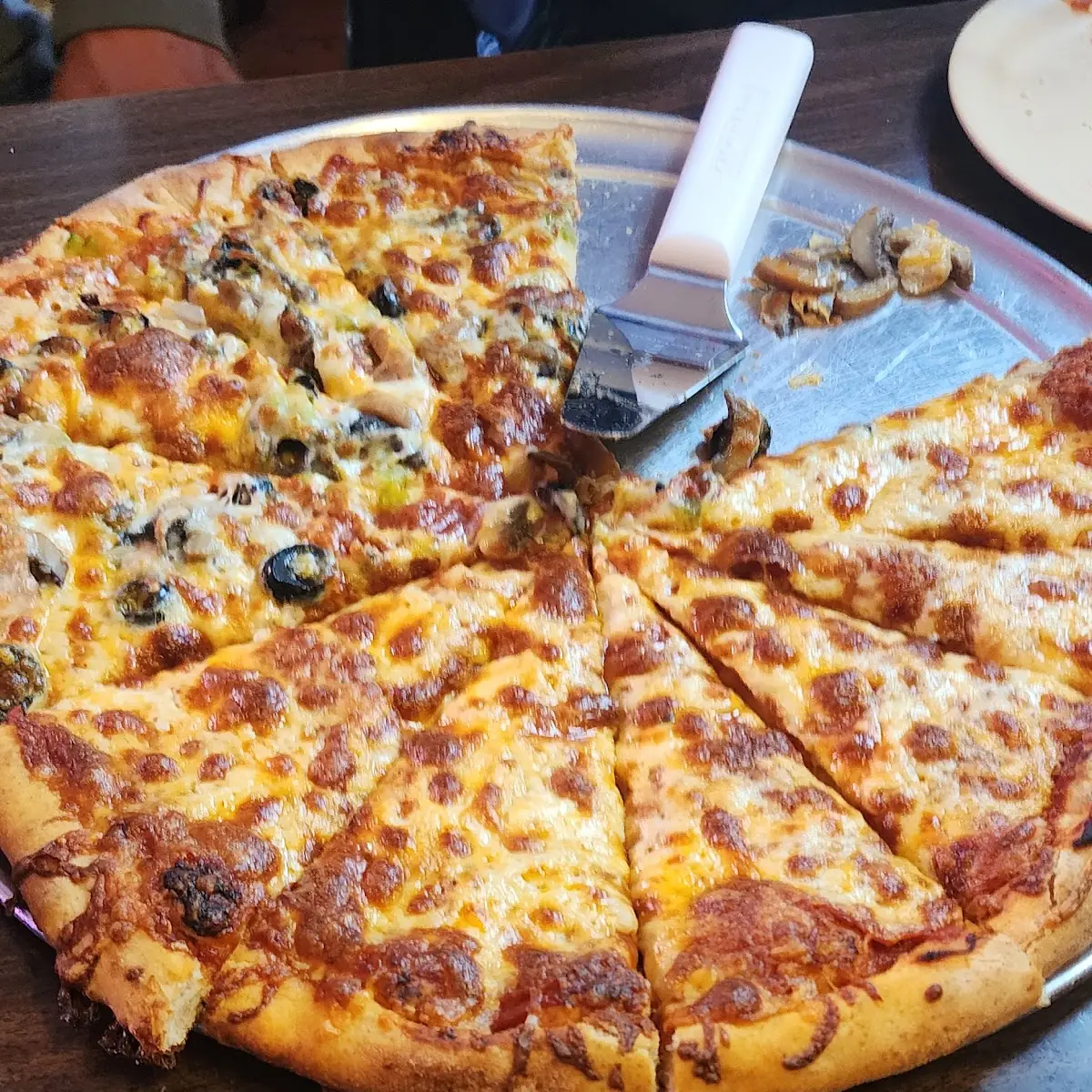 Half Supreme Pizza
