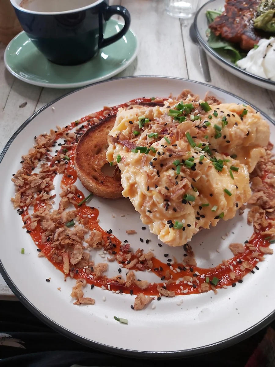 Chilli Crab Scramble, Gun Cotton Coffee Roasters