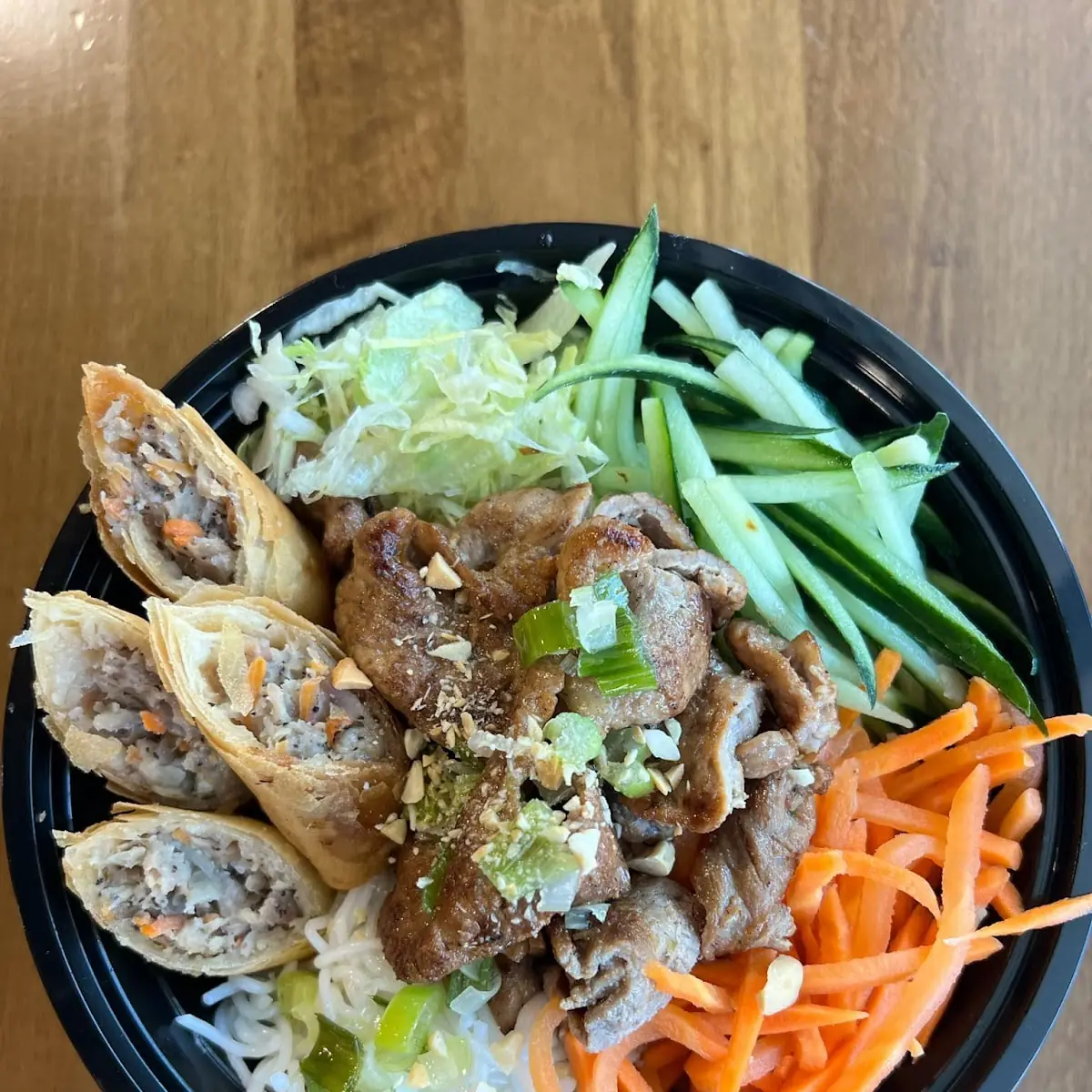 Vermicelli with Grilled Meat and Egg Roll