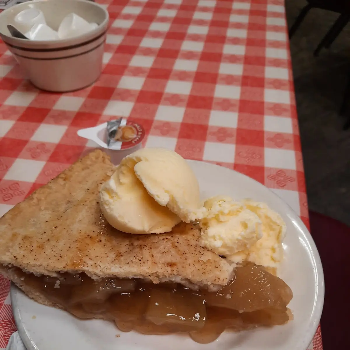 Apple Pie a La Mode