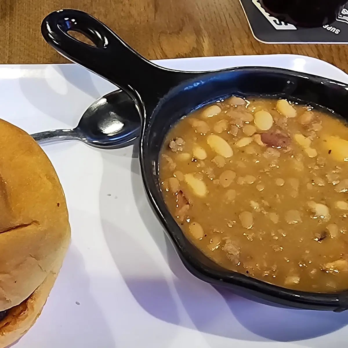 Shy Burger