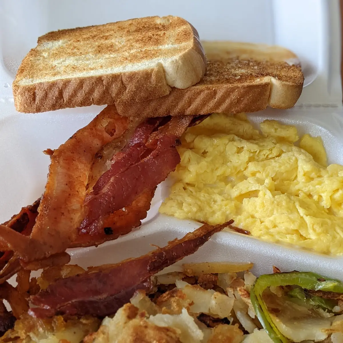 Scrambled Egg with Bacon & Home Fries