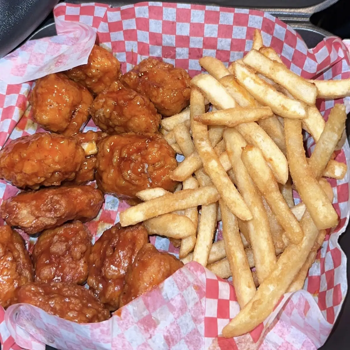 4 PC Fried Chicken W/Fries & Coleslaw