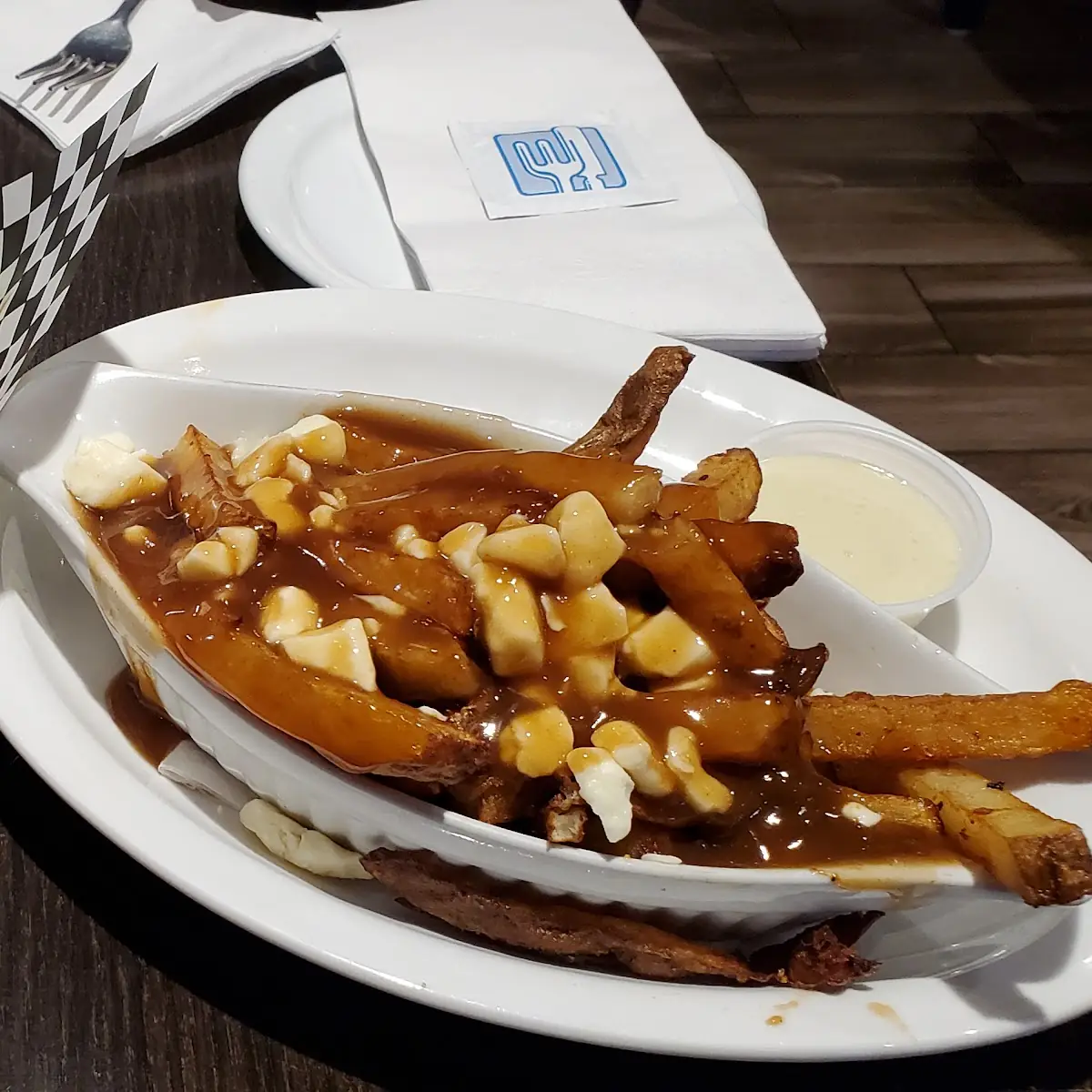 Chicken Wings and Poutine, Glengarrian Pub & Restaurant