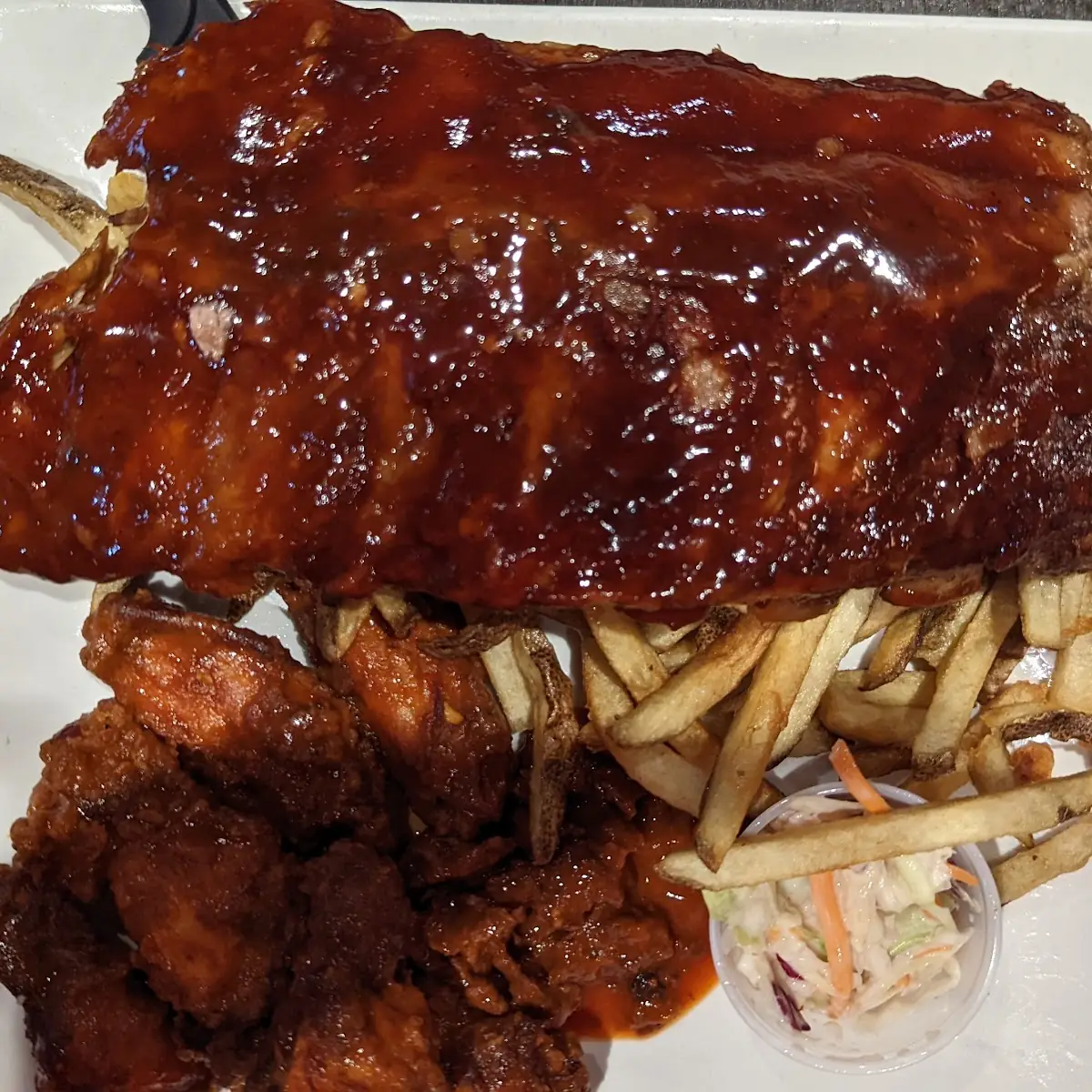 Ribs and Chicken Wings, Glengarrian Pub & Restaurant