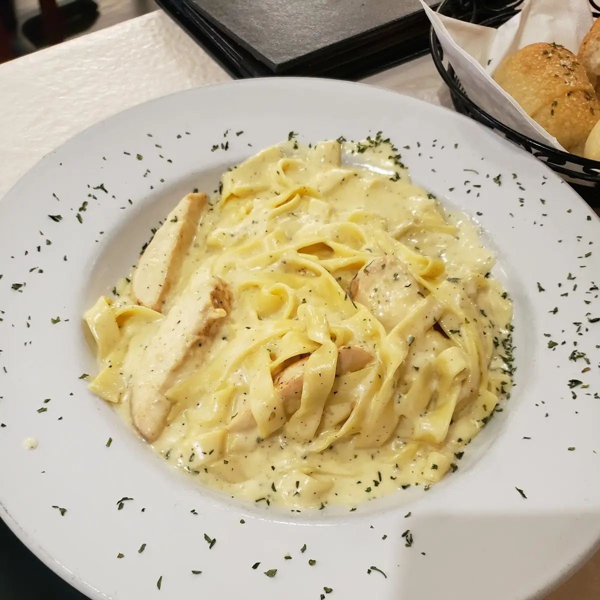 Fettuccine Alfredo with Chicken