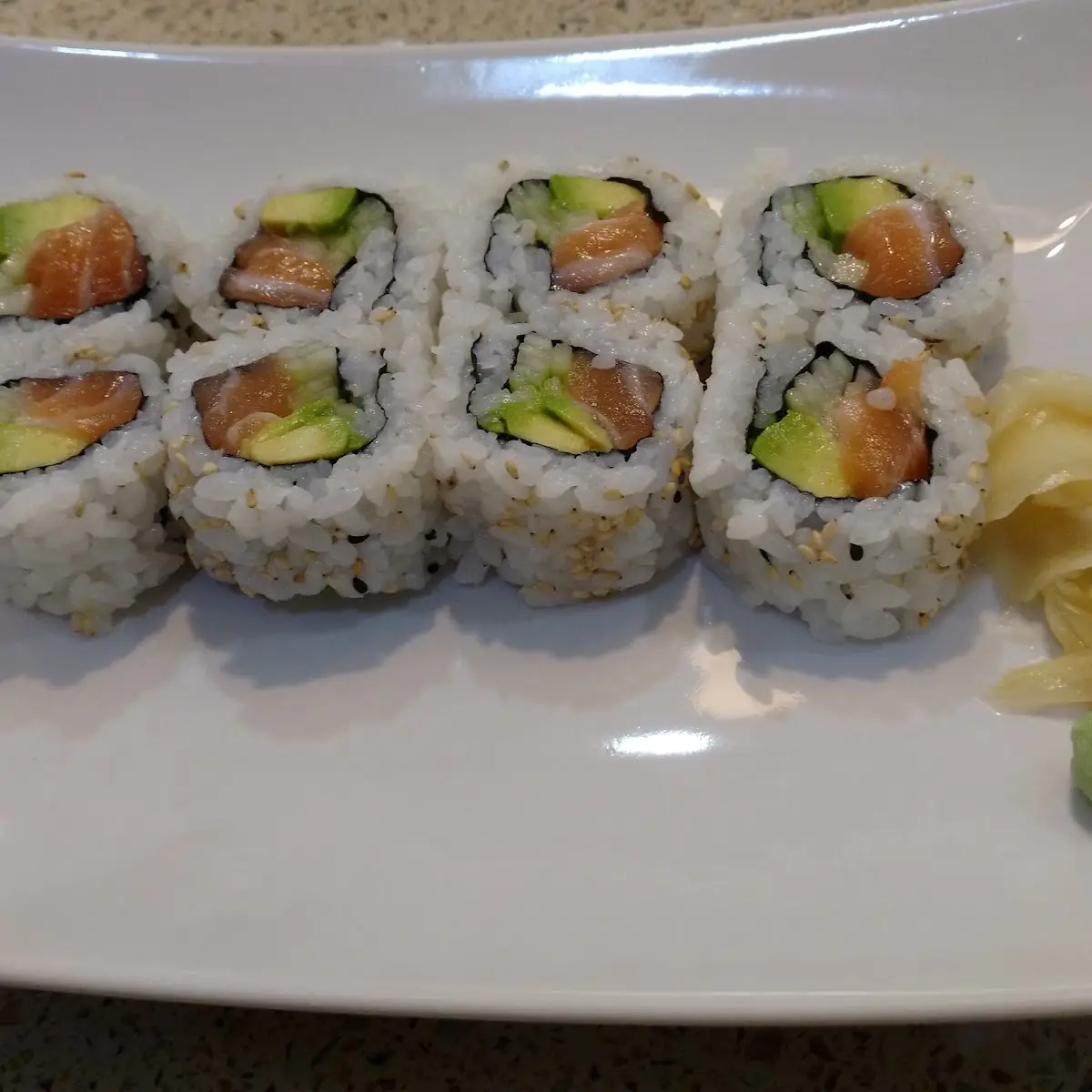 California Salmon Roll