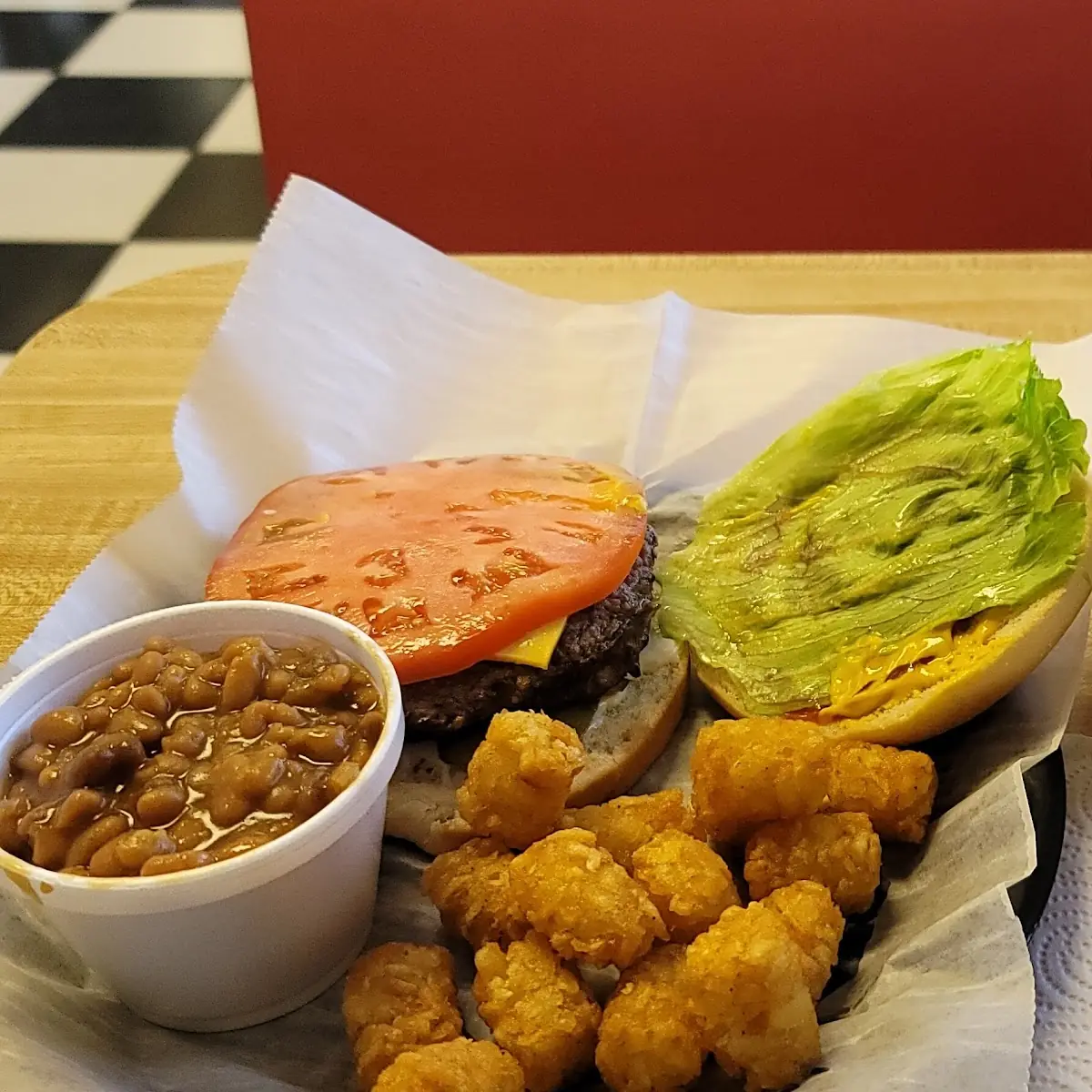 Jumbo Cheeseburger with Tutorials Tots and Baked Beans