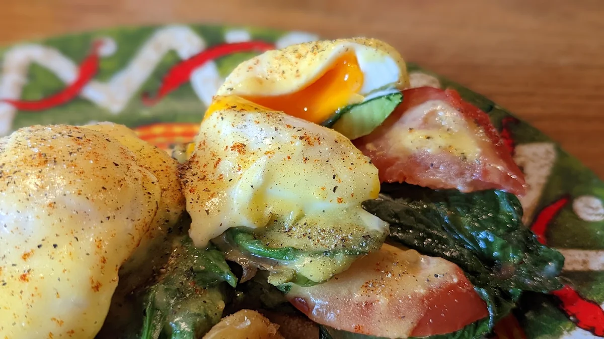 Egg Benedict Veggie and Soft Poached Egg, Pescadores Bistro