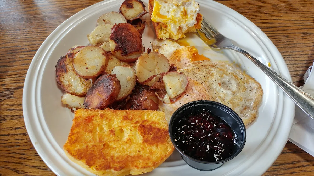 Eggs Hash Browns and Toast, Pescadores Bistro
