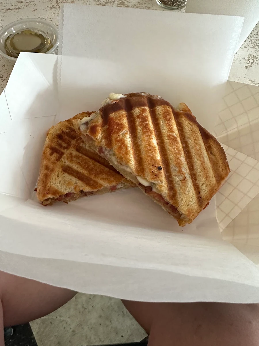 Jalapeño Popper Sandwich
