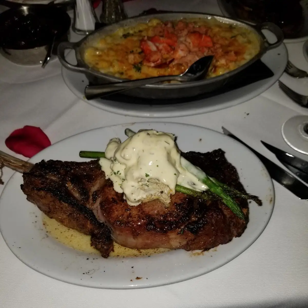 Tomahawk Steak Dinner