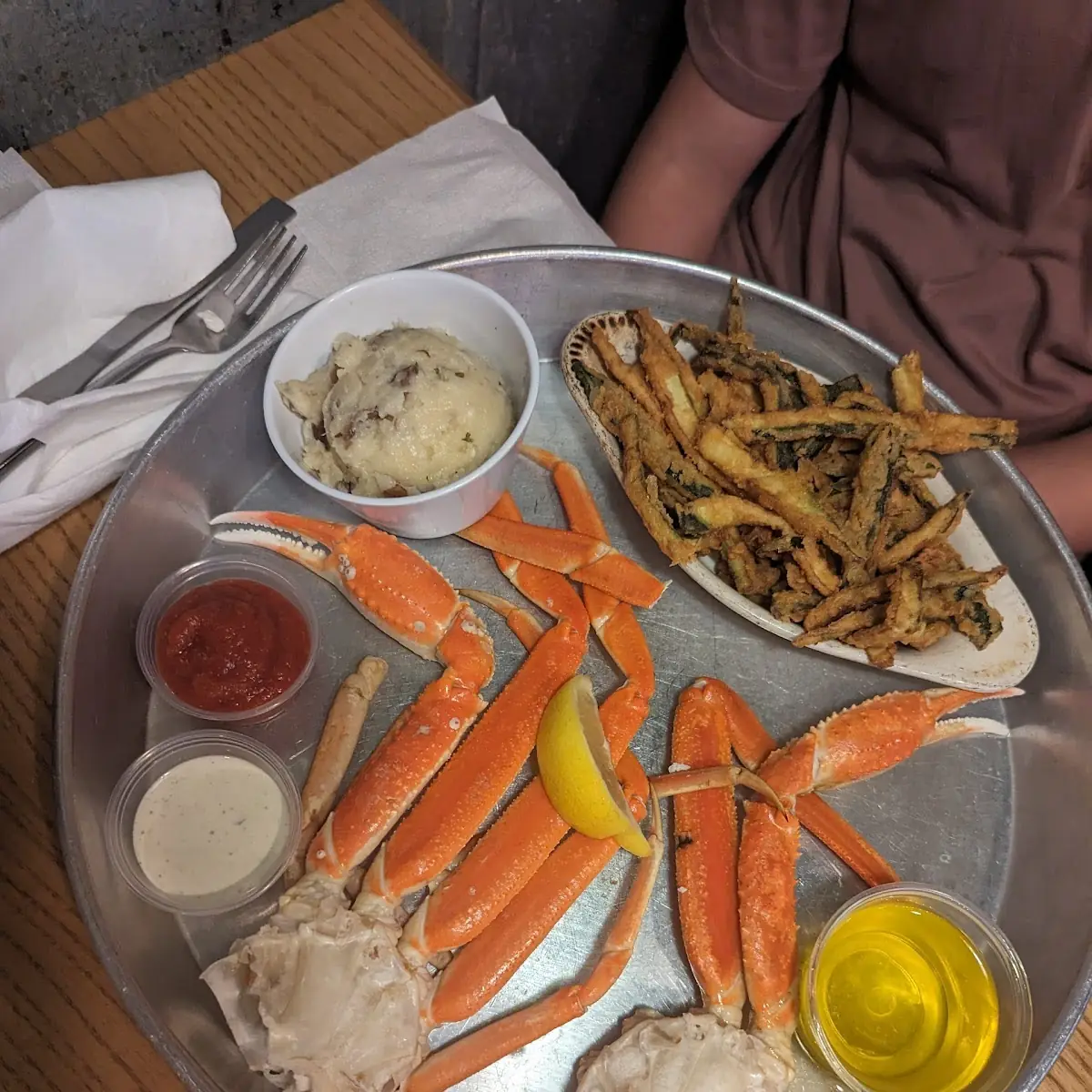 Steamed Seafood Platter with Crab